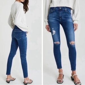 Dittos Skinny Jeans with Distressing in the Front. EUC.